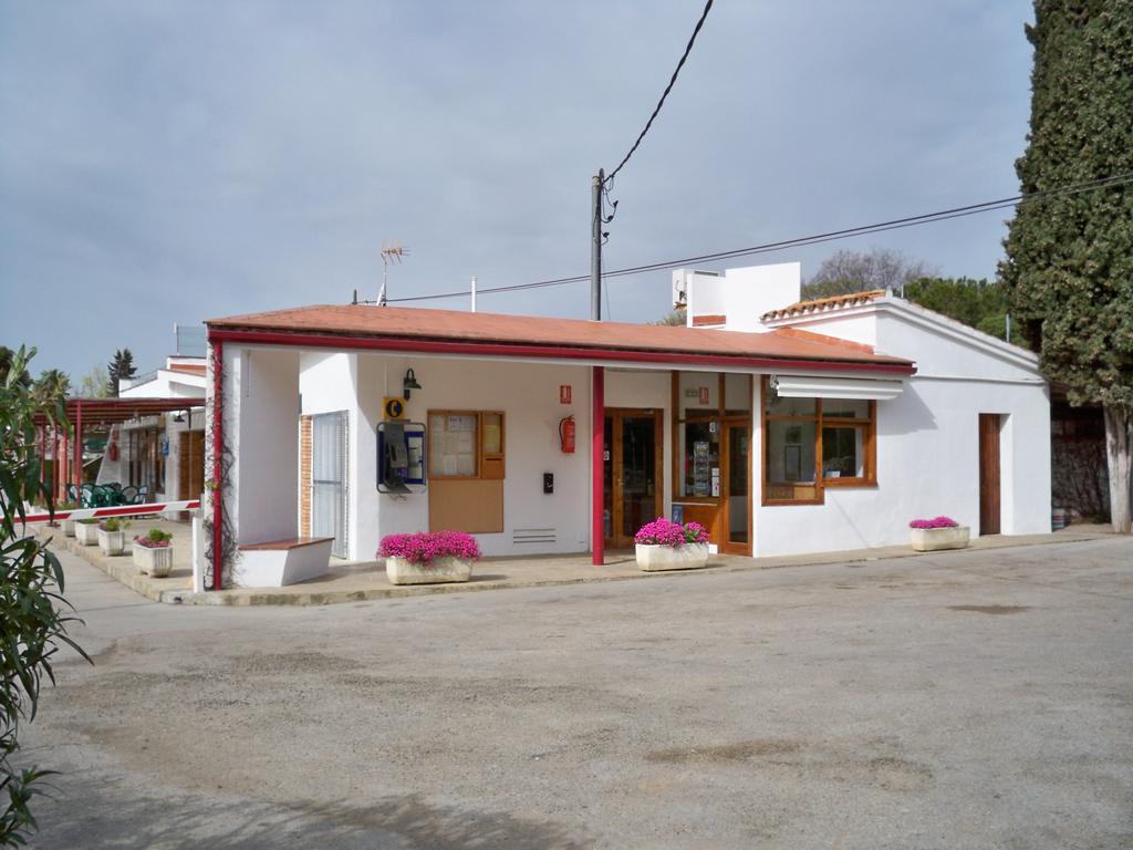 Camping Clara Torredembarra Exterior photo